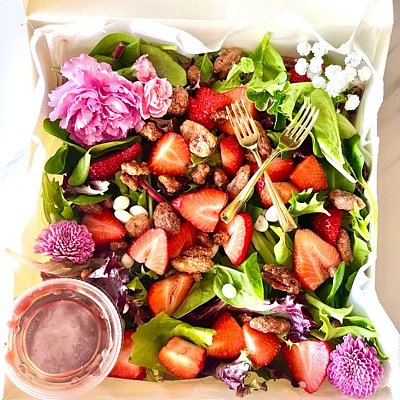 Strawberry Candied Pecan Salad Box