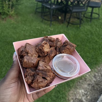 Chocolate Chip Brownie Bites