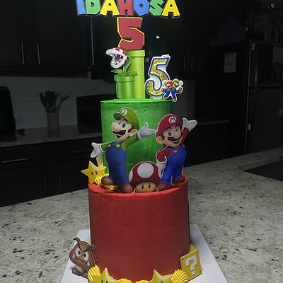 4” & 6” Tiered Cake
