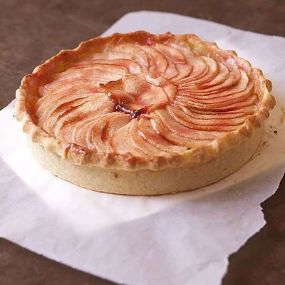 Germaine's Apple Tart  9" 