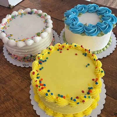8 Inch Celebration Cake