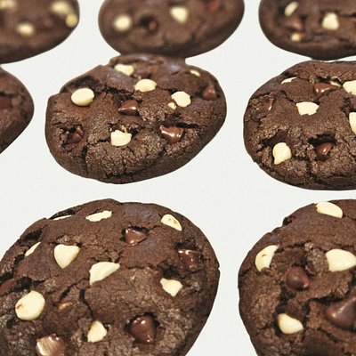 Classic Triple Chocolate Chip (6-Pack)