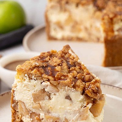 Apple Crumble Cheesecake 