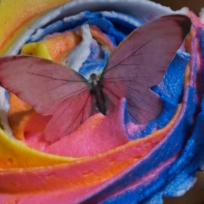 Custom Cupcakes - Themed Design & Edible Images