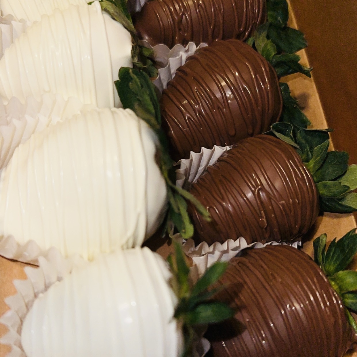 Chocolate Dipped Strawberries 
