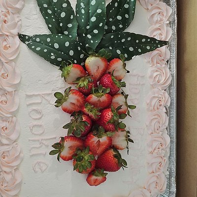 Strawberry Tres Leches 