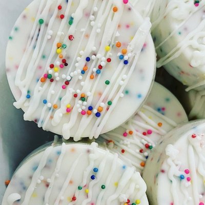 Dozen Dipped Oreos 