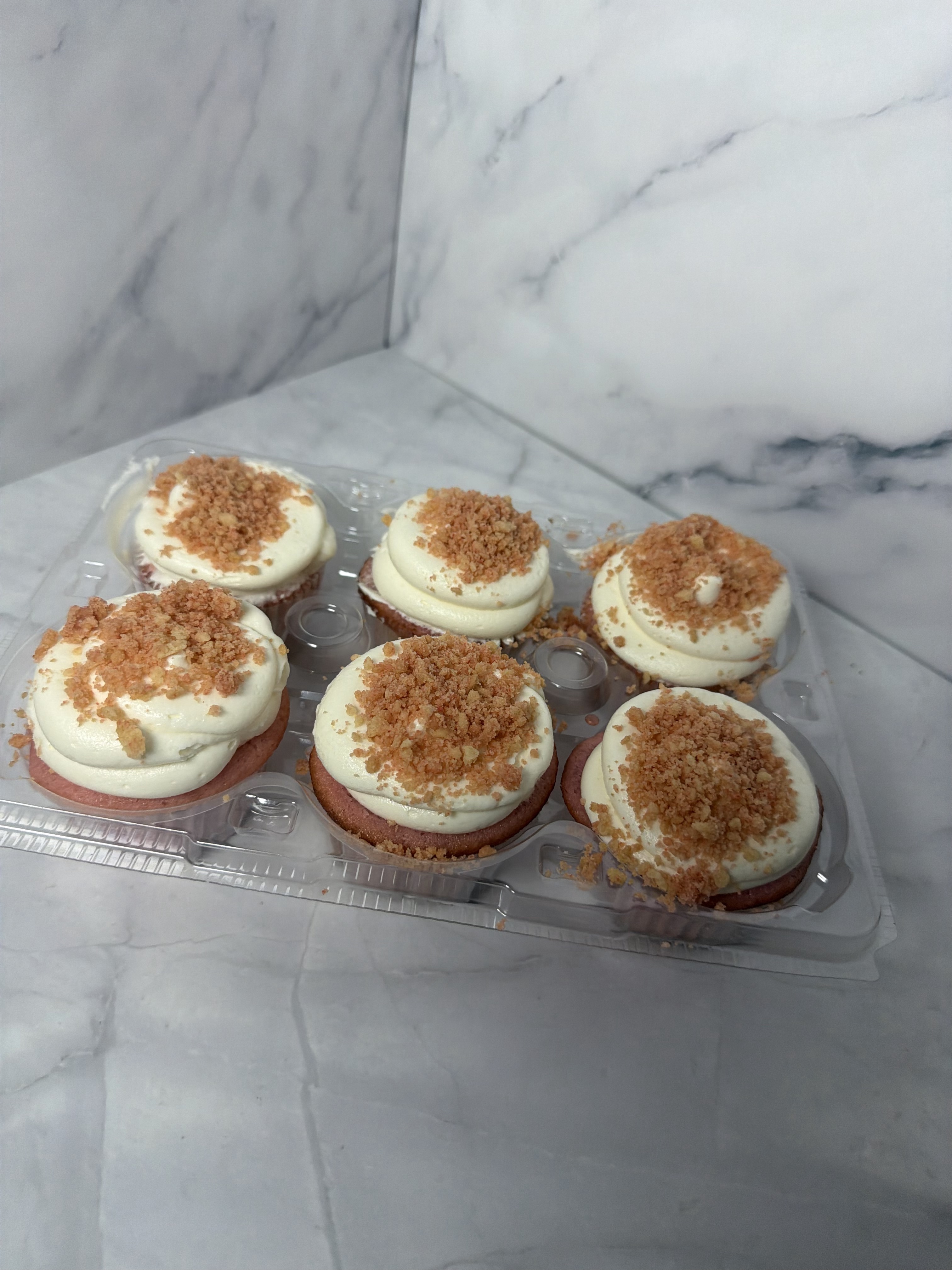 Strawberry Crunch Cupcakes Dozen