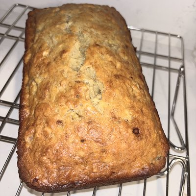 Classic Banana Bread Full