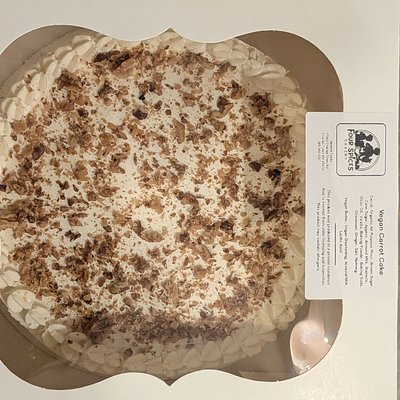 Carrot And Hummingbird Cakes