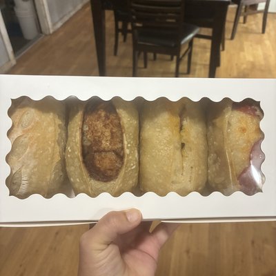 4 Pack Mini Flighter Loaves