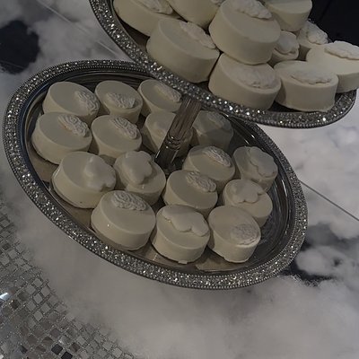 Chocolate-Covered Oreos (Dozen)