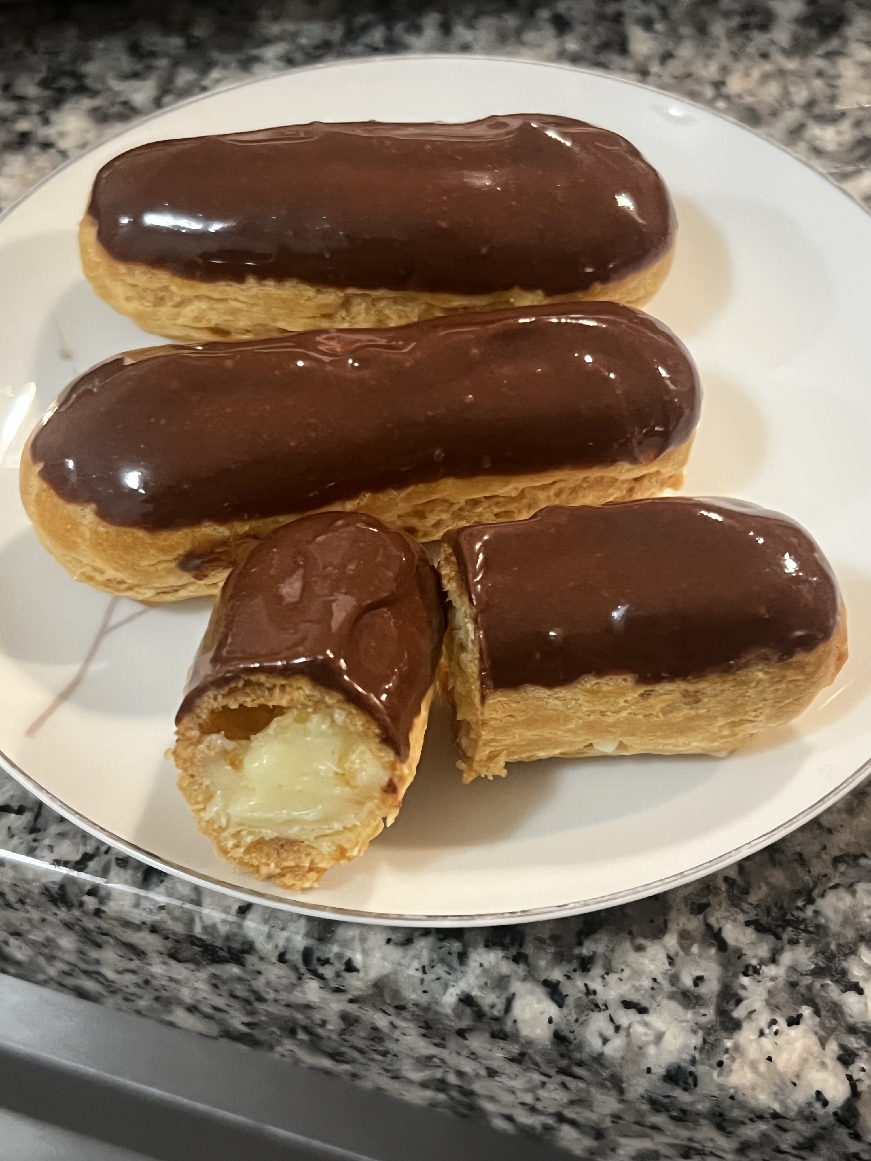 Eclair