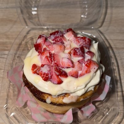 Fresas Con Crema Roll