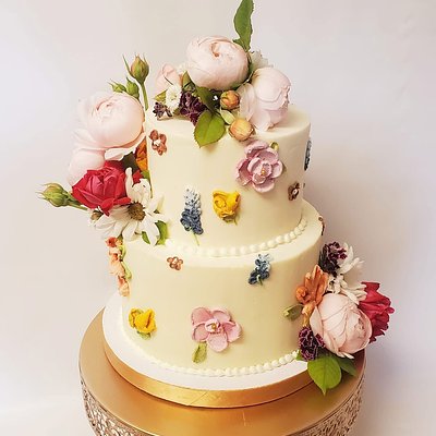6+8 Tiered Cake