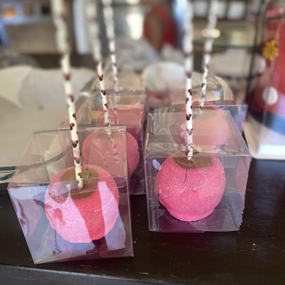 Candy Apples 