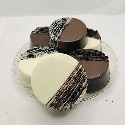 Chocolate Covered Oreos