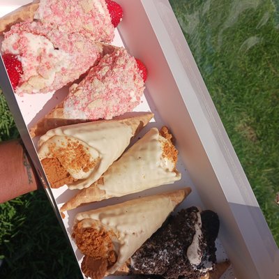 Cheesecake Waffle Cones