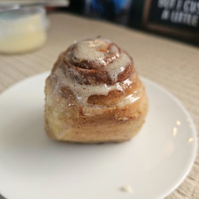 Sourdough Cinnamon Rolls (12)