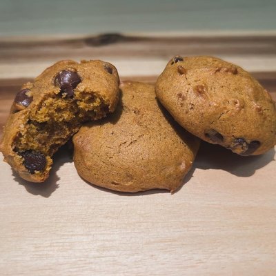 Pumpkin Chocolate Chip Cookies