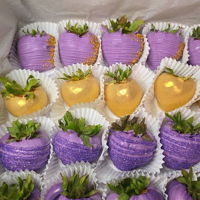  Chocolate Covered Strawberries (HALF DOZEN)