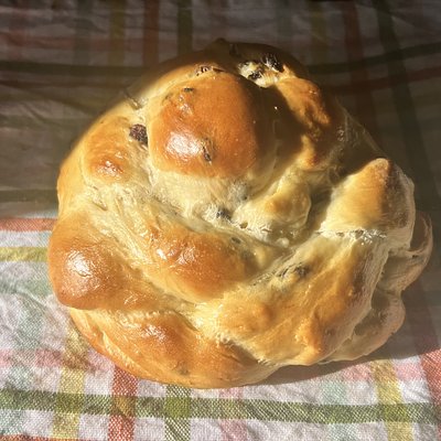 Raisin Challah (round)