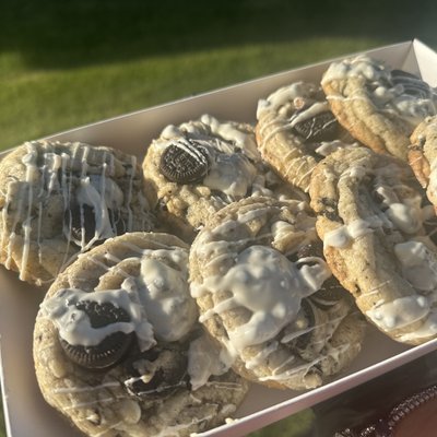 Cookies & Cream One Dozen