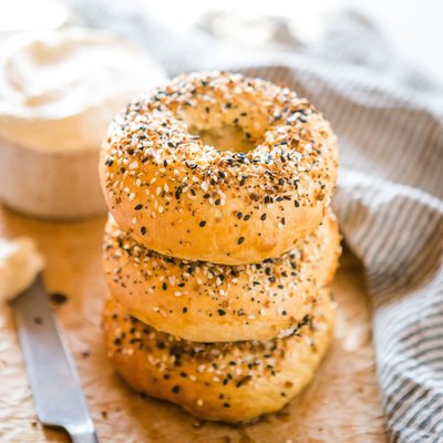12 - Everything Seasoning Bagels