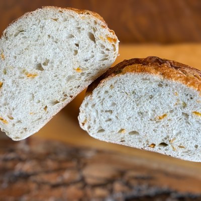 Jalapeño Cheddar Loaf 