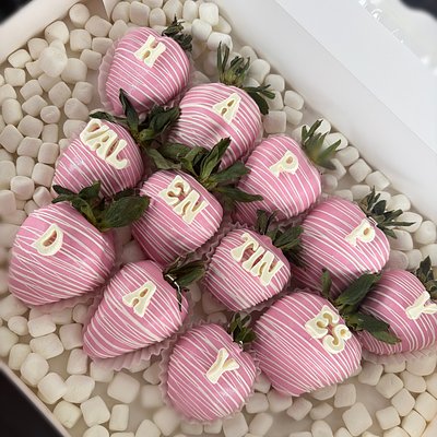 12ct Covered Strawberries 