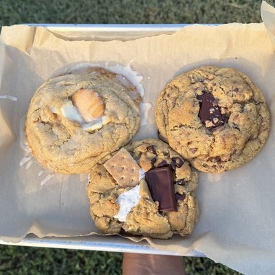 Cookies Of The Week! (Dozen)
