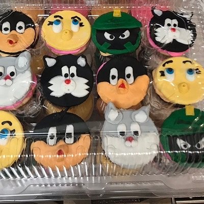 Specialty Cupcakes (12ct)