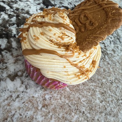 Biscoff CUPCAKE ( 6 Pcs)