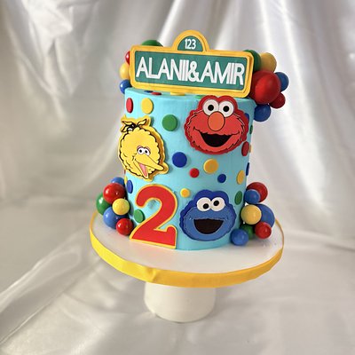 Round Cakes