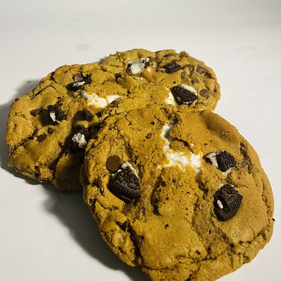 Xlarge Brown Butter Marshmallow Stuffed Cookies