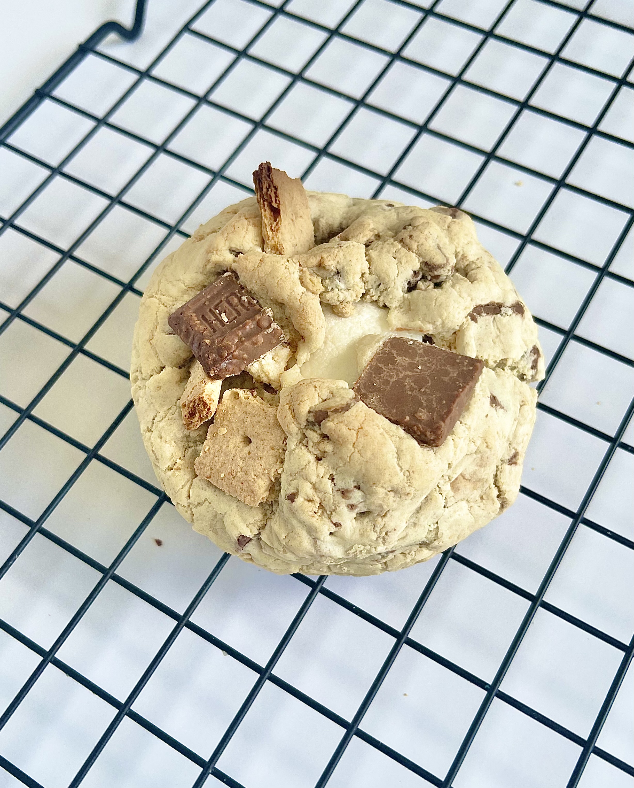 Giant S’more Cookie