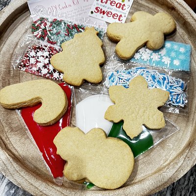 Seasonal Sugar Cookie Decorating Kit