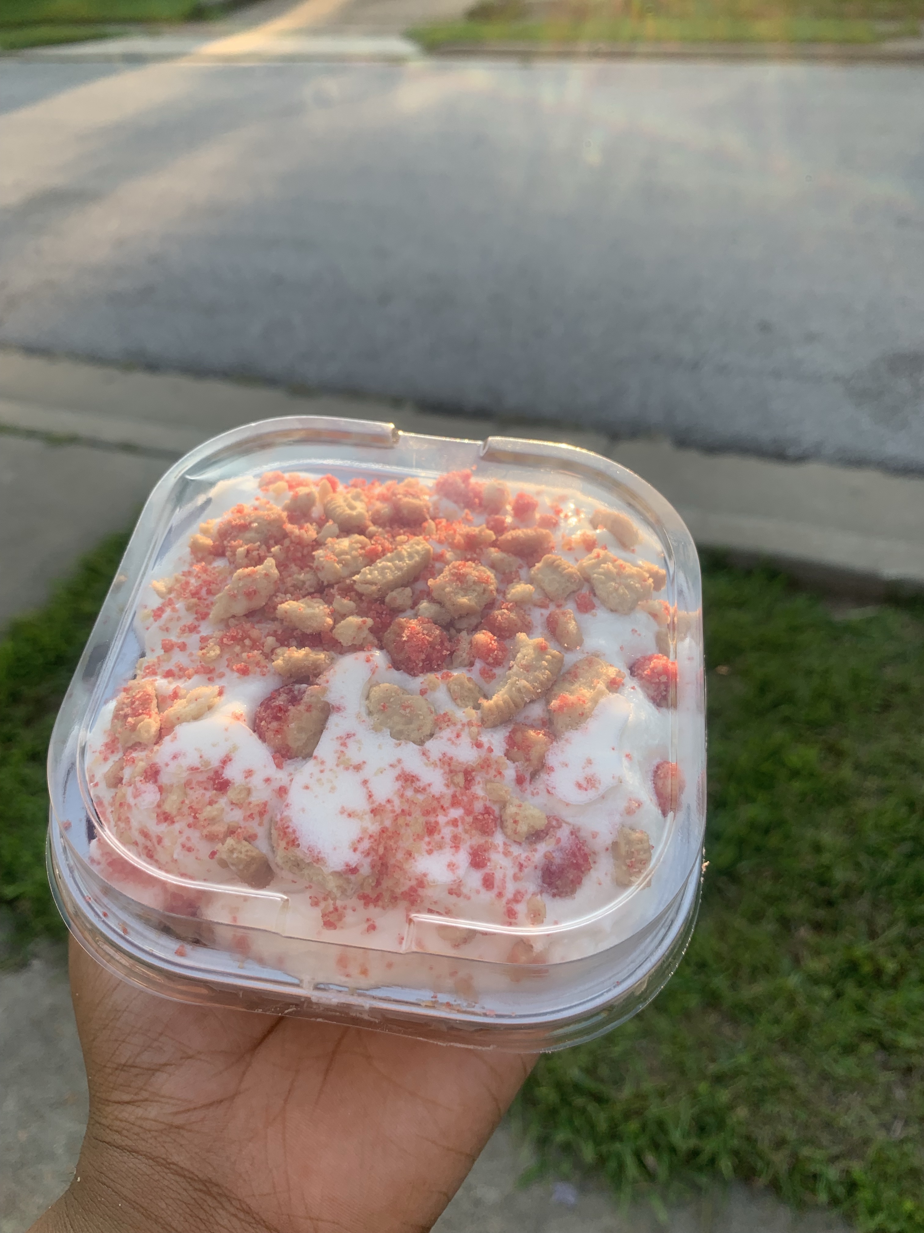 Mini Strawberry Crunch Cake