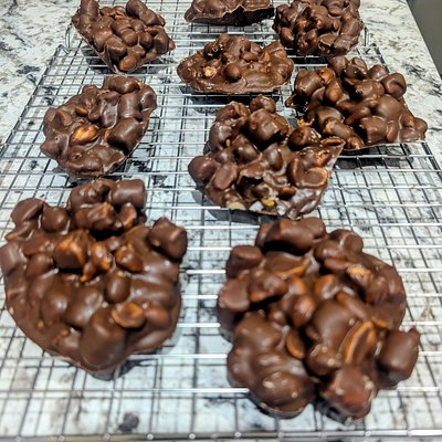 Peanut Marshmallow Clusters 