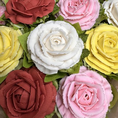 Classic 7 Cupcake Rose Bouquet