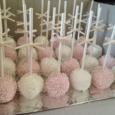 Cake Pops (Half Dozen)