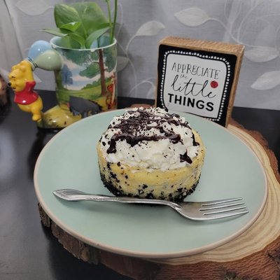 4” Mini Oreo Cheesecake