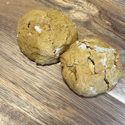 Pumpkin Cheesecake Cookies