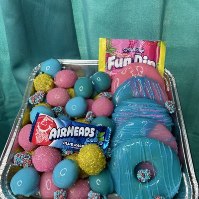 Sweets Combo Party Tray (DONT FORGET TO ADD YOUR CANDY TOPPINGS!🍭)