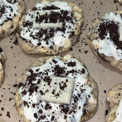 Adult ( Infused Cookies And Cream ) 