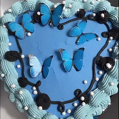 Heart Cake Tres Leches