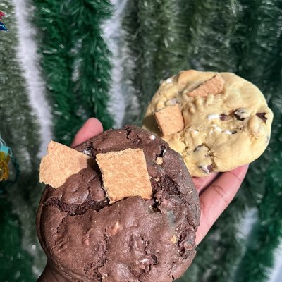 Cookie Dozen 