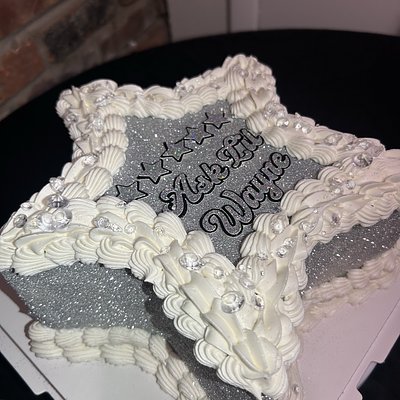 custom Star cake 