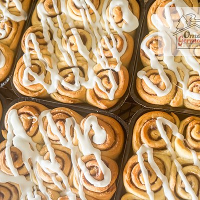 “Zimtschnecken” aka Cinnamon Rolls (8” x 12” pan)