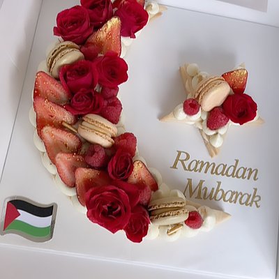 Ramadan Cookie Cake